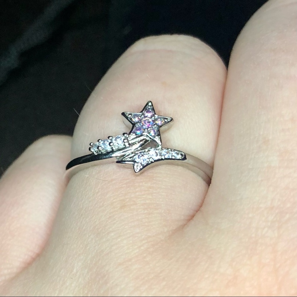 NWT Shooting Star Ring with Swarovski Crystals size 9